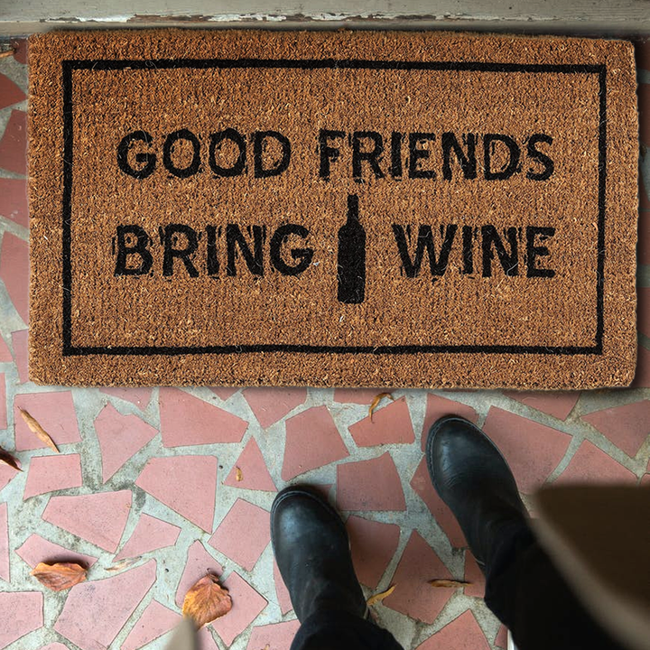 Paillasson ''Good Friends Bring Wine''